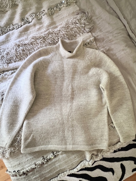 GAP Sweaters - GAP 100% Wool Sweater | Cream Wool Mock Neck Sweater